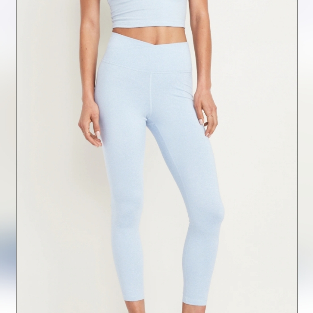 Extra High-Waisted CloudComfy 7/8 Leggings Old Navy Xxl Plus Bottom Pants Womens - Picture 4 of 12